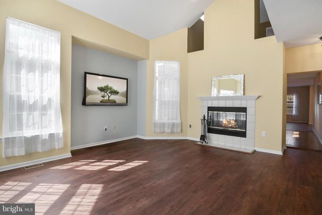 22 FAIRWAY BLVD, Monroe Township, NJ 08831