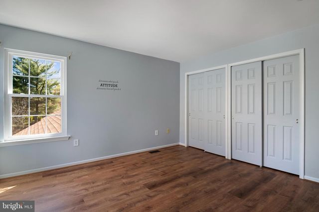 22 FAIRWAY BLVD, Monroe Township, NJ 08831