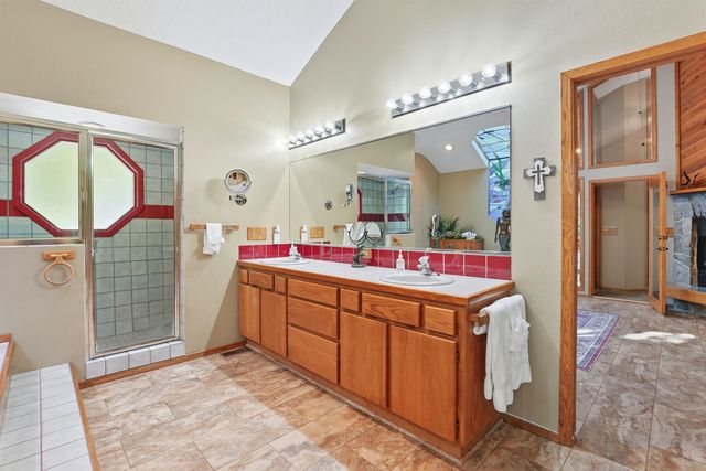 1202 S Starr Ln, Liberty Lake, WA 99019