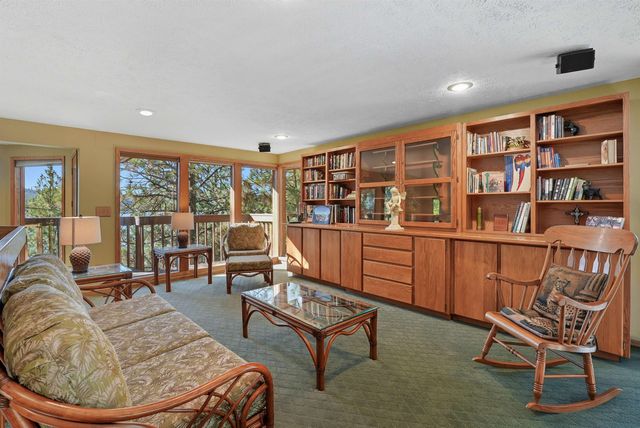 1202 S Starr Ln, Liberty Lake, WA 99019