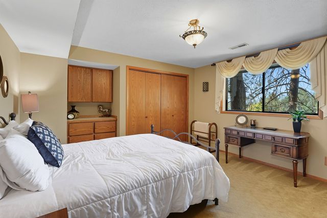 1202 S Starr Ln, Liberty Lake, WA 99019