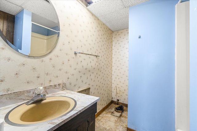 3S984 Oakland Lane, North Aurora, IL 60542
