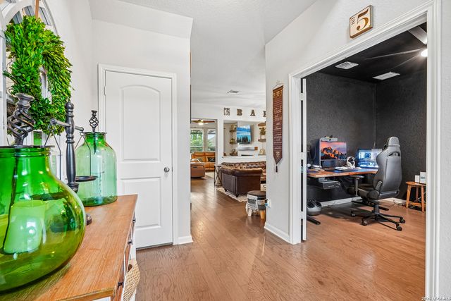 1344 LAUREN ST, New Braunfels, TX 78130