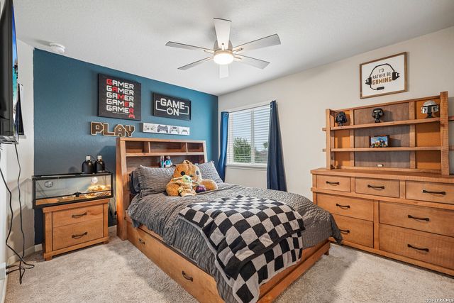 1344 LAUREN ST, New Braunfels, TX 78130