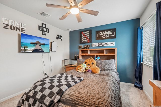 1344 LAUREN ST, New Braunfels, TX 78130