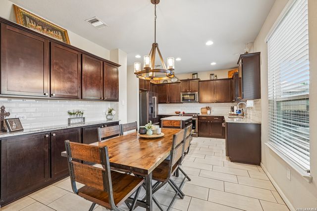 1344 LAUREN ST, New Braunfels, TX 78130