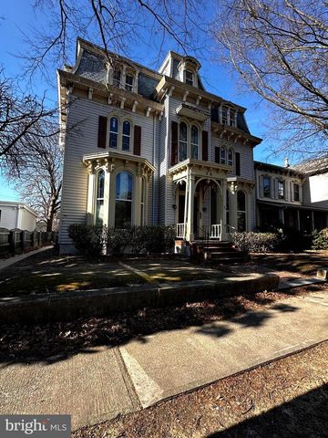 26 S STATE ST, Dover, DE 19901