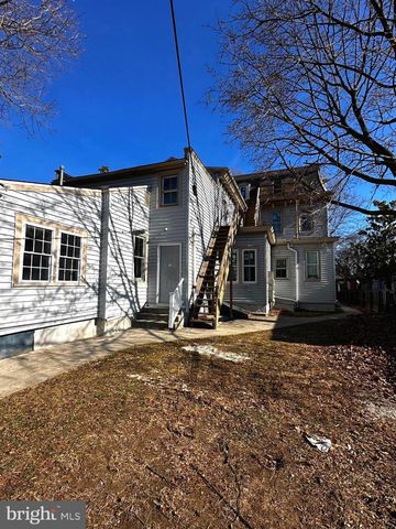 26 S STATE ST, Dover, DE 19901