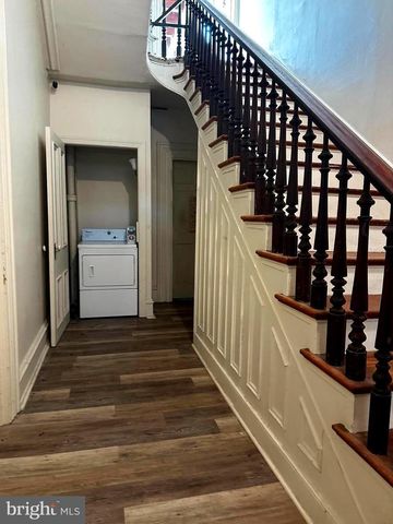 26 S STATE ST, Dover, DE 19901