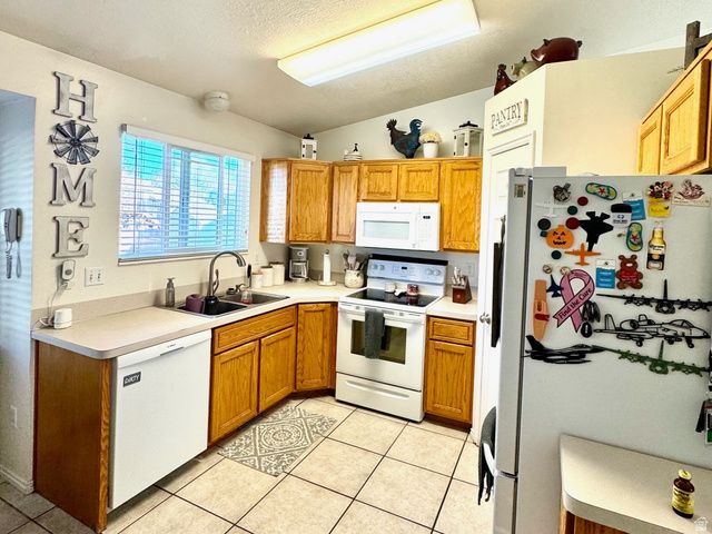 1616 N 725 W, Clinton, UT 84015
