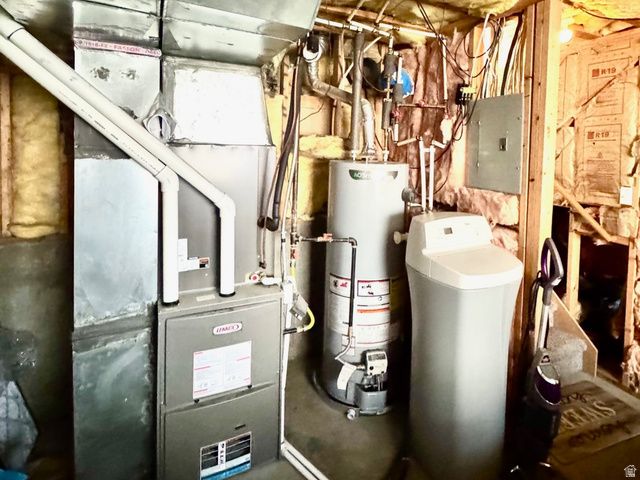 1616 N 725 W, Clinton, UT 84015