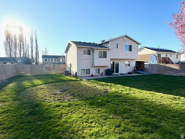 1616 N 725 W, Clinton, UT 84015