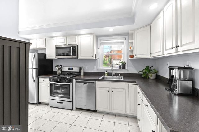 6218 HADDON AVE, Baltimore, MD 21212