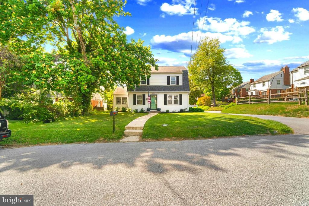 6218 HADDON AVE, Baltimore, MD 21212