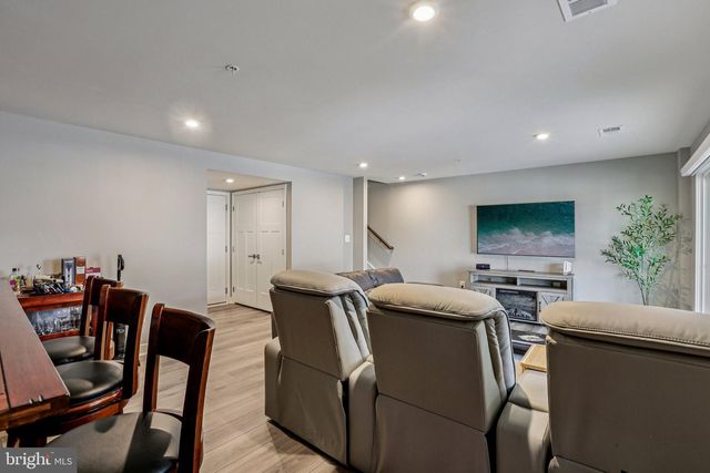 8002 QUAIL RISE LN, Laurel, MD 20723