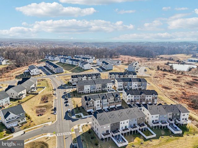 8002 QUAIL RISE LN, Laurel, MD 20723