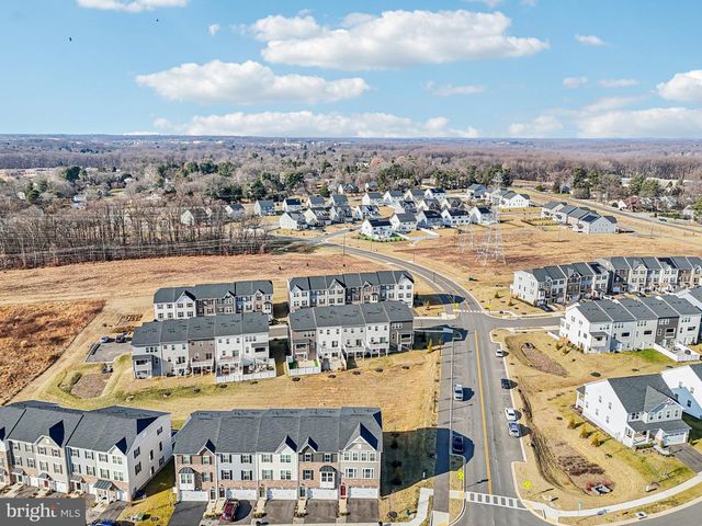 8002 QUAIL RISE LN, Laurel, MD 20723