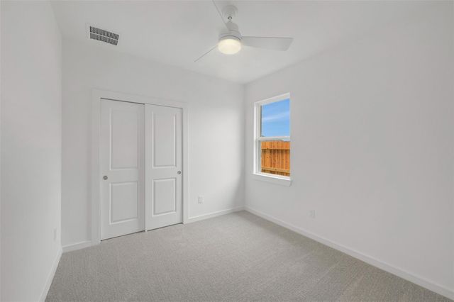 564 Day Station Drive, Dayton, TX 77535