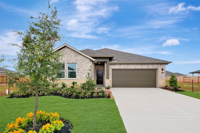 564 Day Station Drive, Dayton, TX 77535