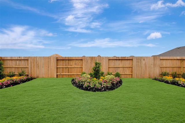 564 Day Station Drive, Dayton, TX 77535
