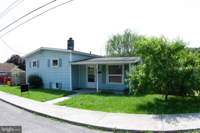 209 FULTON ST, Hancock, MD 21750
