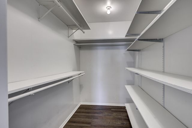 1324 E Hill Street, Joplin, MO 64801