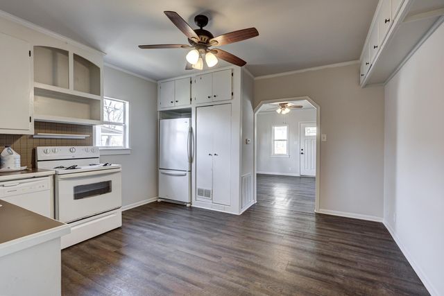 1324 E Hill Street, Joplin, MO 64801