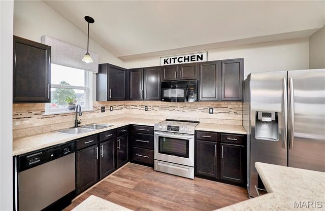 699 Springfield Drive, Wentzville, MO 63385