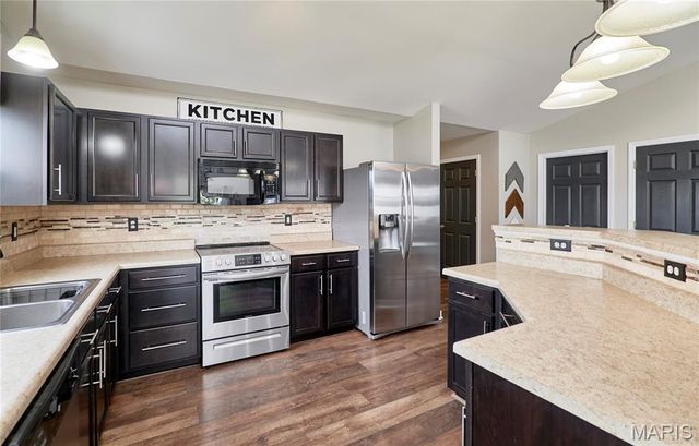 699 Springfield Drive, Wentzville, MO 63385