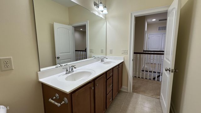 208 Wildfell Trail, Cary, NC 27513