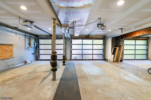 1204 Johnston Dr, Watchung Boro, NJ 07069