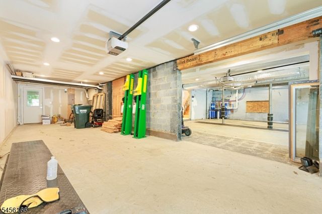 1204 Johnston Dr, Watchung Boro, NJ 07069