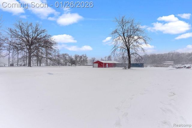 5246 Nicholson Road, Fowlerville, MI 48836