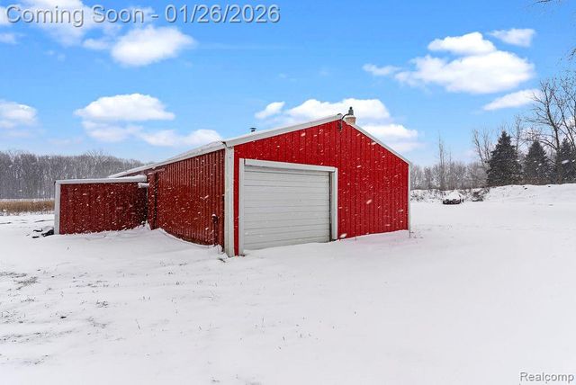 5246 Nicholson Road, Fowlerville, MI 48836