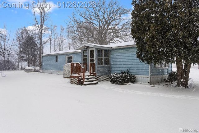 5246 Nicholson Road, Fowlerville, MI 48836