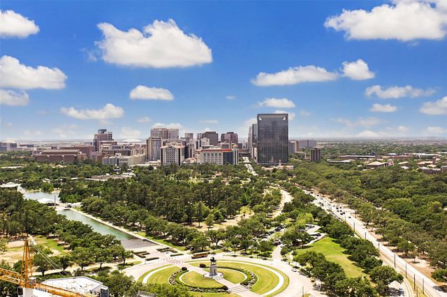 2215 North Boulevard, Houston, TX 77098