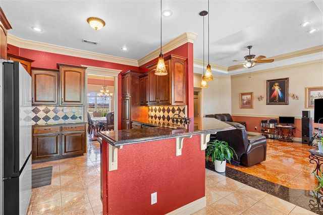 200 W Kimberly Lane, Rogers, AR 72756