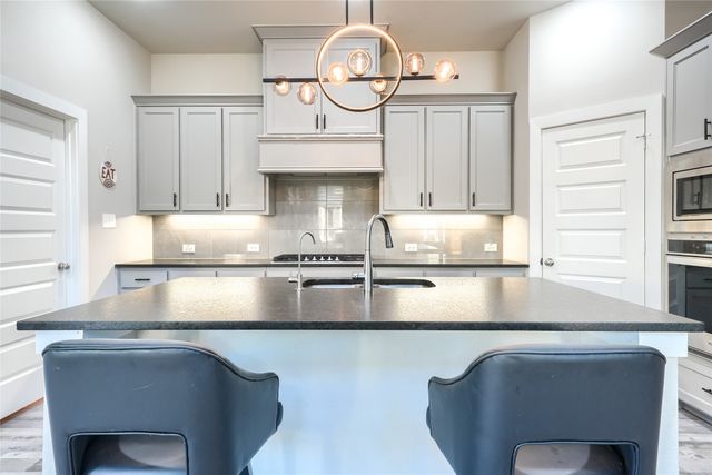 3300 Hawkins Avenue, Celina, TX 75009