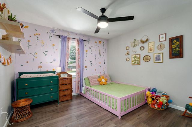 5432 South Honeysuckle Lane, Battlefield, MO 65619