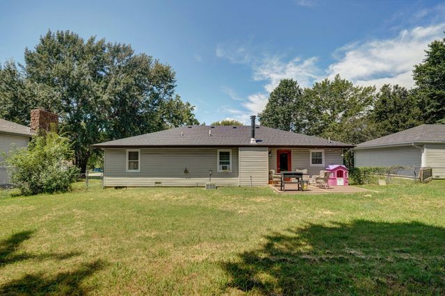 5432 South Honeysuckle Lane, Battlefield, MO 65619