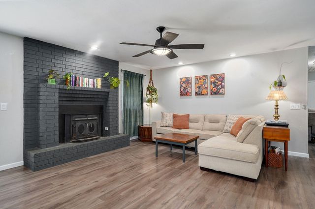 5432 South Honeysuckle Lane, Battlefield, MO 65619