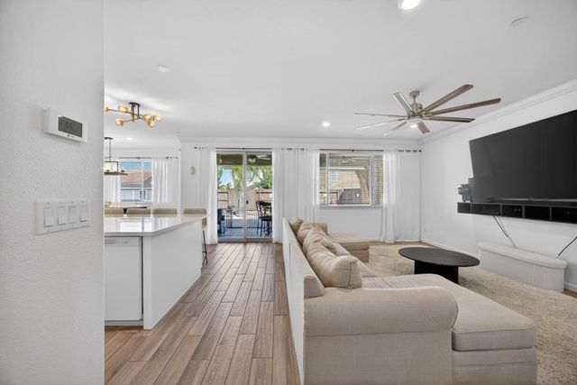 12555 Thornberg Way, Rancho Cordova, CA 95742