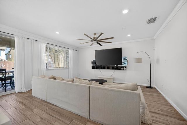 12555 Thornberg Way, Rancho Cordova, CA 95742