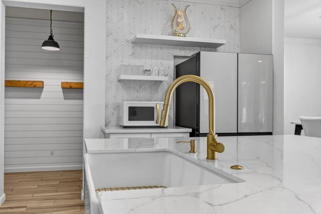 12555 Thornberg Way, Rancho Cordova, CA 95742