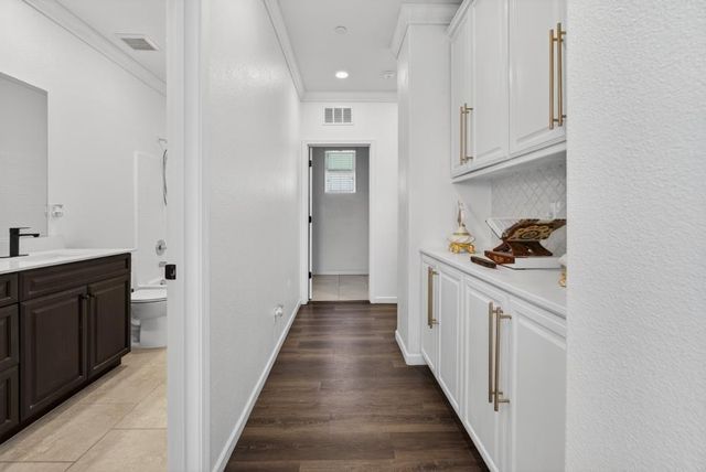 12555 Thornberg Way, Rancho Cordova, CA 95742