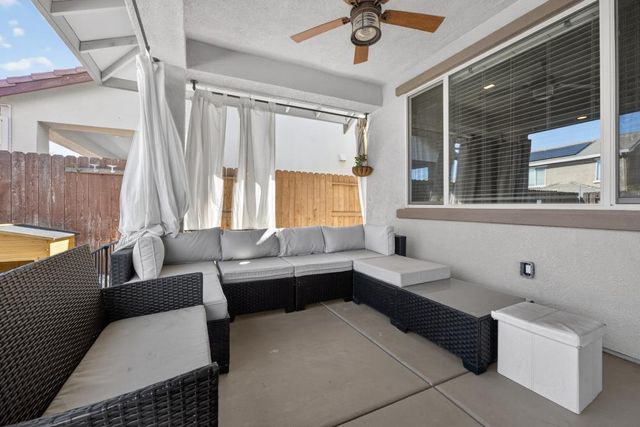 12555 Thornberg Way, Rancho Cordova, CA 95742