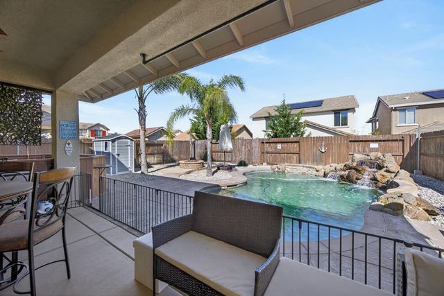 12555 Thornberg Way, Rancho Cordova, CA 95742