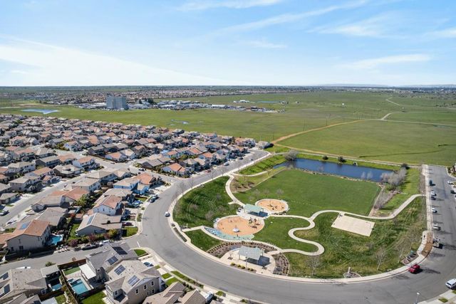 12555 Thornberg Way, Rancho Cordova, CA 95742