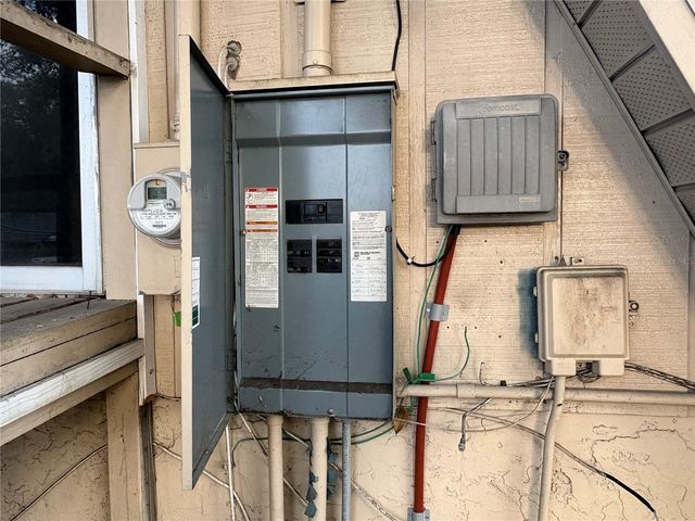 501 N LANIER AVENUE, Fort Meade, FL 33841