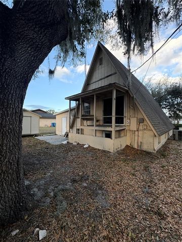 501 N LANIER AVENUE, Fort Meade, FL 33841